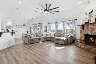 1314 Wendell Way, Garland, TX 75043 - Photo 10