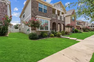 1120 Black Cherry Dr, Aubrey, TX 76227 - Photo 4