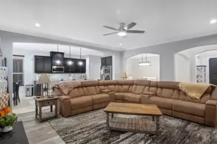 211 Debbie Way, Red Oak, TX 75154 - Photo 12