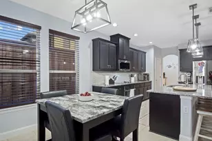 211 Debbie Way, Red Oak, TX 75154 - Photo 10