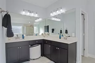 211 Debbie Way, Red Oak, TX 75154 - Photo 18