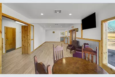 603 S Avenue G, Clifton, TX 76634 - Photo 6