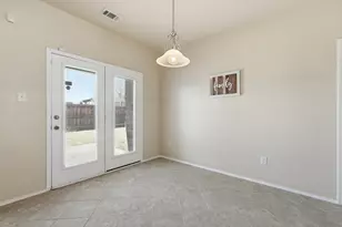 921 John Kennedy Dr, Saginaw, TX 76179 - Photo 14