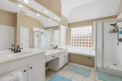 9436 Ponderosa Trail, Irving, TX 75063 - Photo 22