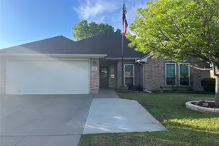 221 Rose Ave, Cleburne, TX 76033 - Photo 28