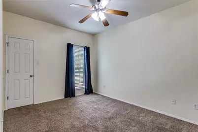 221 Rose Avenue, Cleburne, TX 76033 - Photo 22