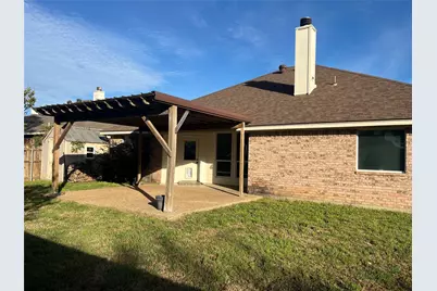 221 Rose Avenue, Cleburne, TX 76033 - Photo 4