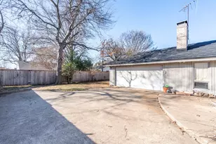 10236 Mapleridge Dr, Dallas, TX 75238 - Photo 24