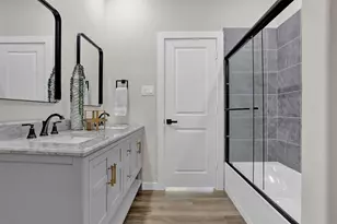 705 E Hanna St, Denison, TX 75021 - Photo 16