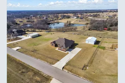 3021 Alvin Court, Cleburne, TX 76031 - Photo 22