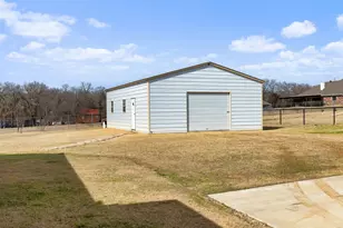 3021 Alvin Ct, Cleburne, TX 76031 - Photo 24