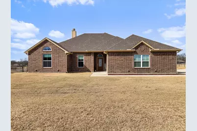 3021 Alvin Court, Cleburne, TX 76031 - Photo 2