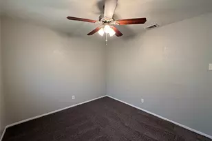 6335 Bellbrook Dr, Dallas, TX 75217 - Photo 14