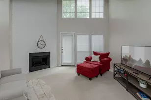 9910 Royal Ln, Dallas, TX 75231 - Photo 10