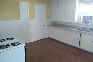 742 Mulberry St, Buffalo Gap, TX 79508 - Photo 10