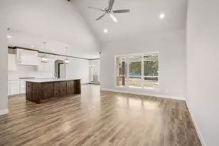 1045 Churchill Ln, Millsap, TX 76066 - Photo 12