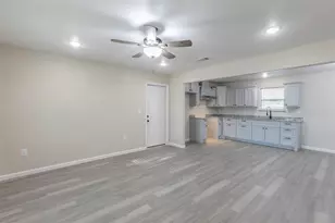 613 N Rita St, Waco, TX 76705 - Photo 10