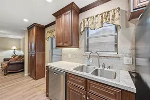 102 N Valley St, Red Oak, TX 75154 - Photo 12