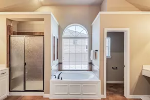 2301 Emerald Lake Ln, Little Elm, TX 75068 - Photo 18