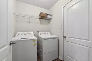 1331 Lucchese Ln, Dallas, TX 75253 - Photo 22