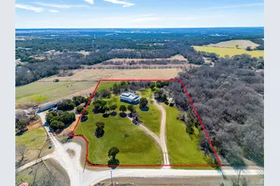 170 Creekwood Drive, Blum, TX 76627 - Photo 1