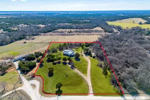 170 Creekwood Dr, Blum, TX 76627 - Photo 1