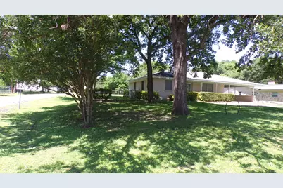 130 Seaside Drive, Gun Barrel City, TX 75156 - Photo 4