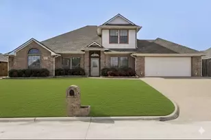 527 Gingerbread Ln, Waxahachie, TX 75165 - Photo 1