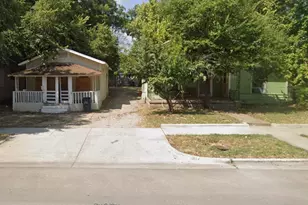 1617 Clinton Ave, Fort Worth, TX 76164 - Photo 1