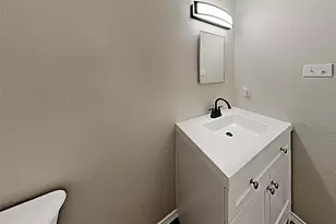 6054 Susanna Dr, Grand Prairie, TX 75052 - Photo 16