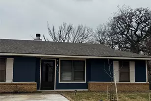 2416 Morris Dr, Corsicana, TX 75110 - Photo 2