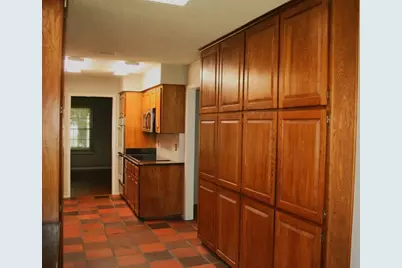 603 Bent Tree Court, Euless, TX 76039 - Photo 8