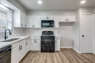 2510 Materhorn Dr, Dallas, TX 75228 - Photo 4