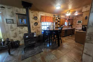506 Hall St, Graham, TX 76450 - Photo 16