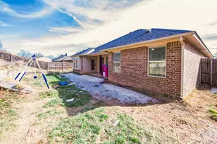 1432 Vine St, Weatherford, TX 76086 - Photo 6