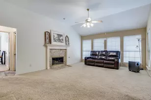 8402 Hartford Dr, Rowlett, TX 75089 - Photo 6