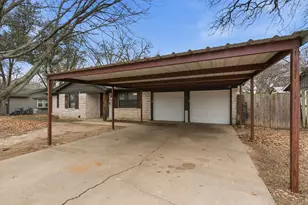 1710 Kay Ave, Bridgeport, TX 76426 - Photo 2