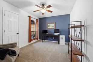 2004 W Spanish Trail Dr, Granbury, TX 76048 - Photo 24