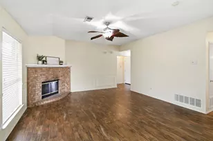 6418 Jennie Ln, Arlington, TX 76002 - Photo 10