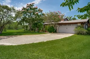 2457 NE County Road 0080, Corsicana, TX 75109 - Photo 4