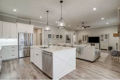 808 Gallant Fox Road, Hewitt, TX 76643 - Photo 10