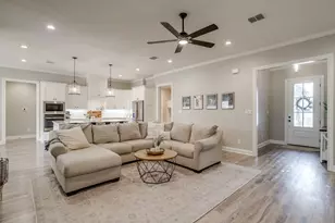 808 Gallant Fox Rd, Hewitt, TX 76643 - Photo 4