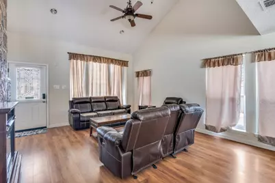 7302 Dartmouth Drive, Rowlett, TX 75089 - Photo 2