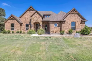 4056 Overlook Wy, Weatherford, TX 76085 - Photo 1