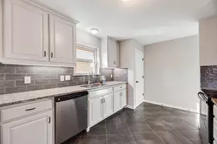 1832 Tameria Dr, Irving, TX 75060 - Photo 24