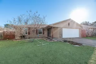 1832 Tameria Dr, Irving, TX 75060 - Photo 2