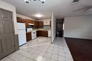 11912 Metmora Ct, Fort Worth, TX 76008 - Photo 2