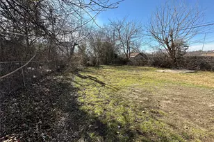 917 NW 8th St, Grand Prairie, TX 75050 - Photo 14