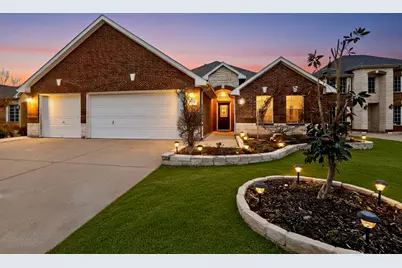 5452 Brazoria Drive, Grand Prairie, TX 75052 - Photo 4