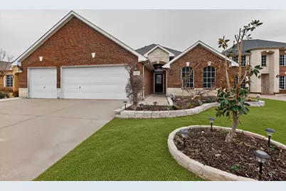 5452 Brazoria Drive, Grand Prairie, TX 75052 - Photo 1